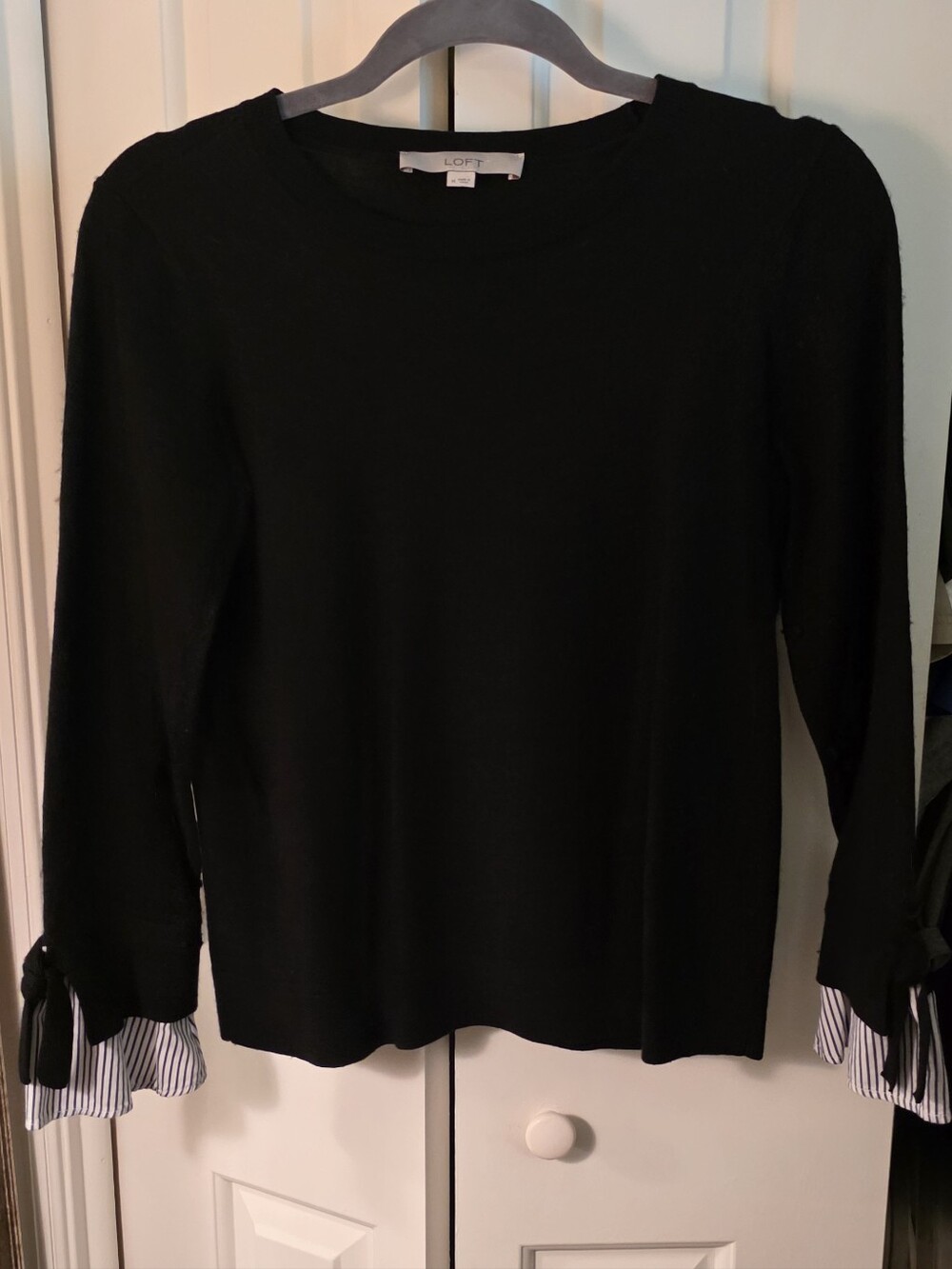 Loft Womens Sz M Long Sleeve Layered Sweater Black